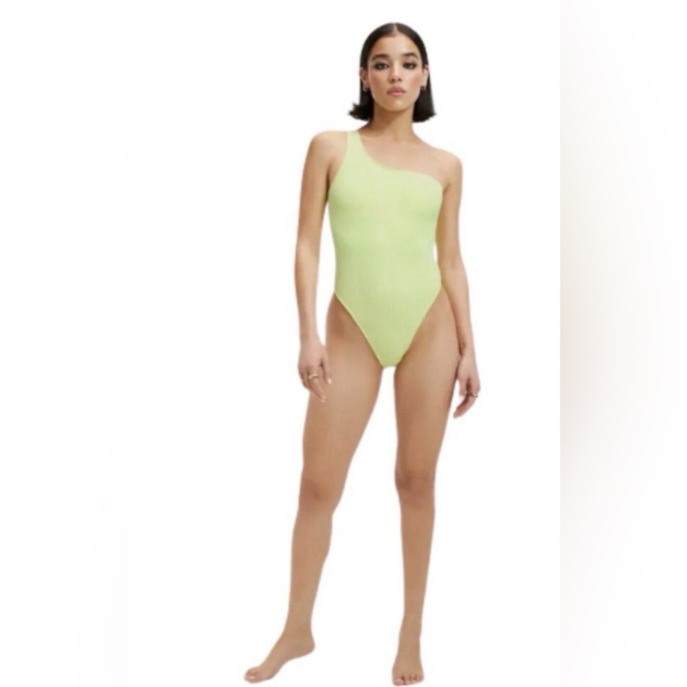 Good American One Piece Swimsuit